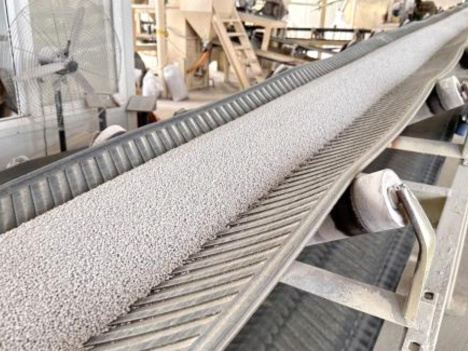 2522e0f0 9cec 4a51 9d3f e663319688bb